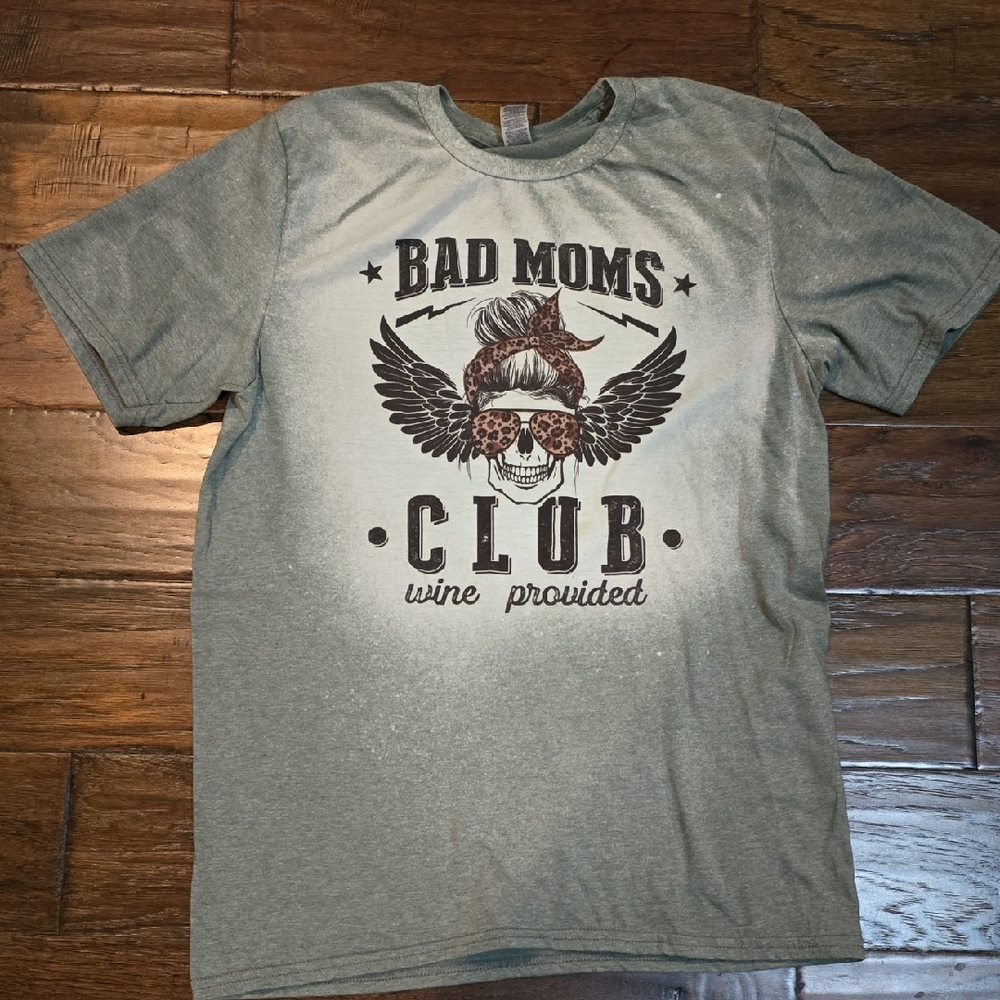 Green Graphic Tee - Bad Moms Club